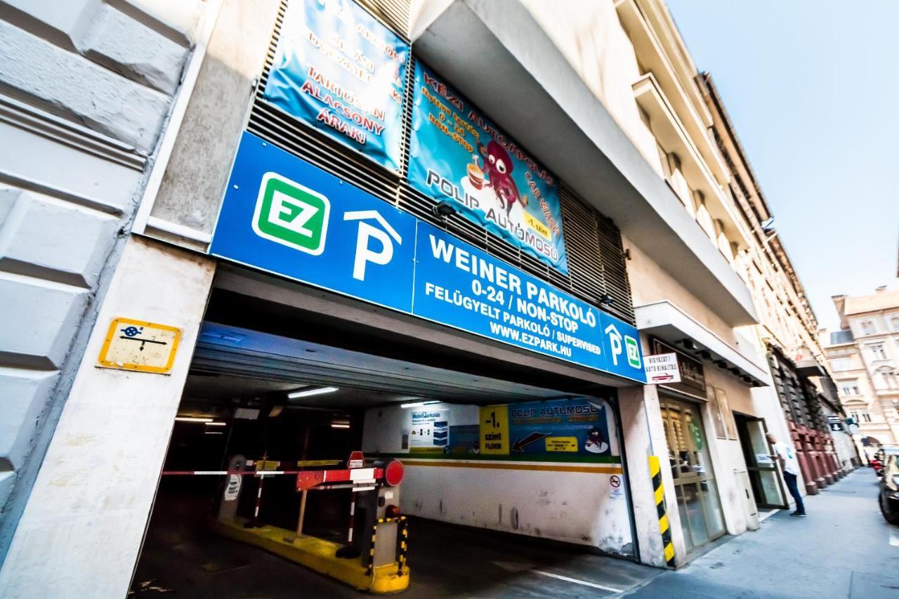 Cosy Studios In The Heart Of The City บูดาเปสต์ ภายนอก รูปภาพ