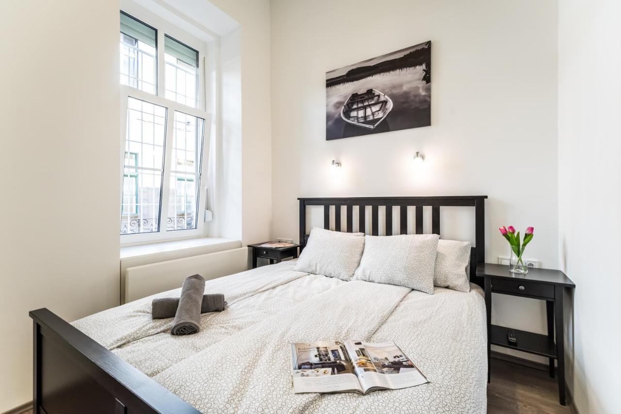 Cosy Studios In The Heart Of The City บูดาเปสต์ ภายนอก รูปภาพ
